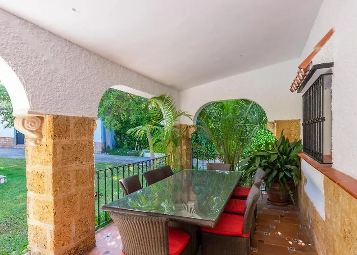 בית נופש Carmenes By Ruralidays *