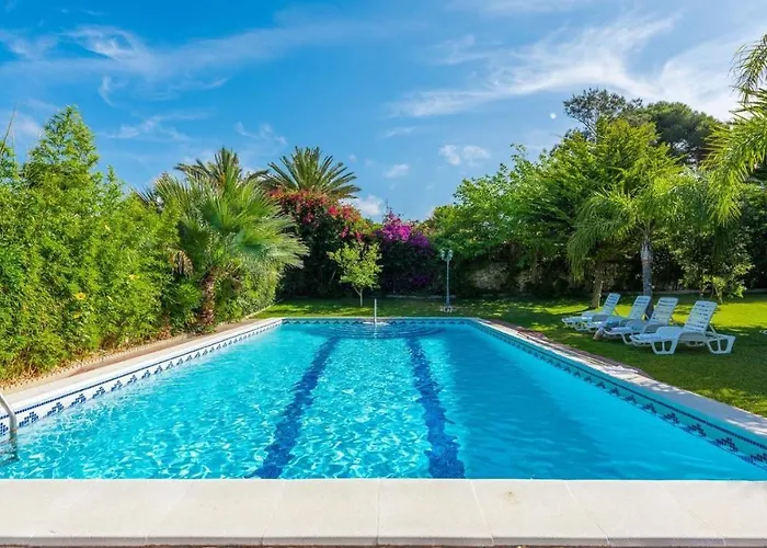 Carmenes By Ruralidays * קוניל דה לה פרונטרה