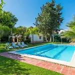 Carmenes By Ruralidays Vakantiehuis *