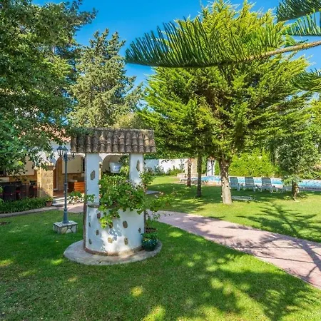 Vakantiehuis Carmenes By Ruralidays